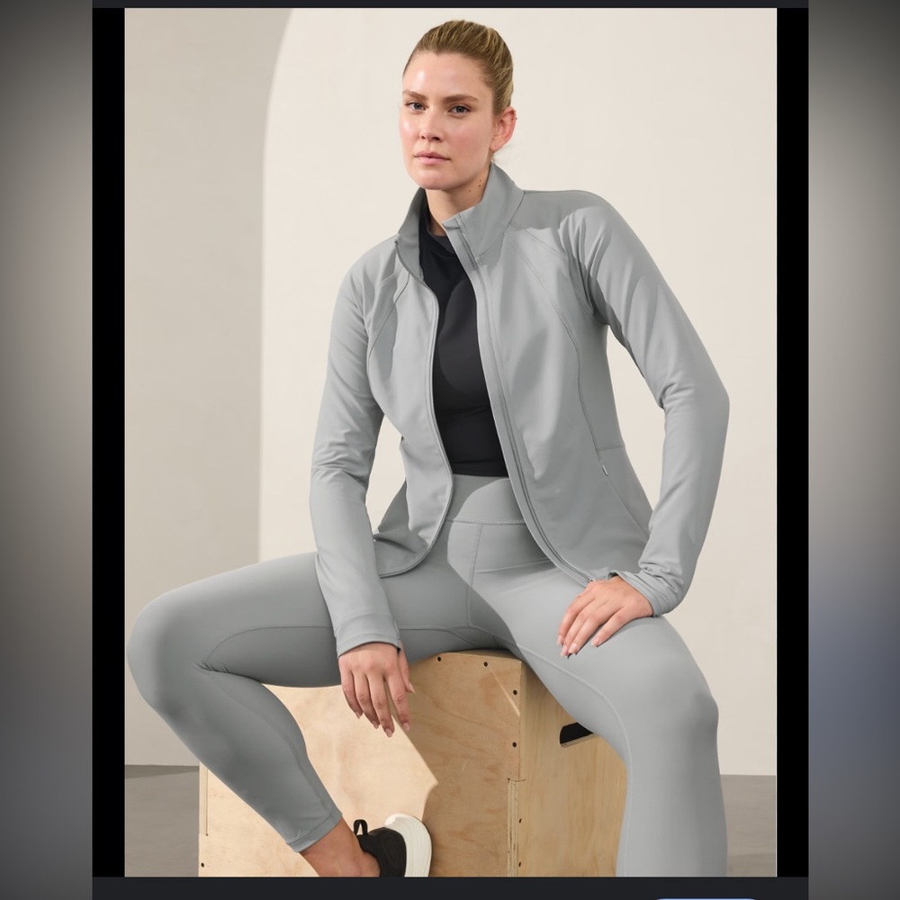 Athleta Silver Interval Jacket Running Cloud Gray… - image 4